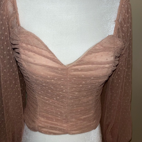 Akira Off the Shoulder Blush Polka Dot Crop Top S - Picture 2 of 13